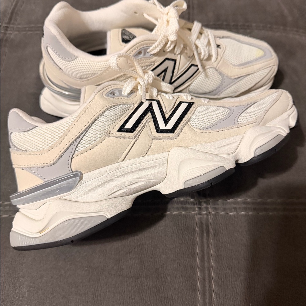 New Balance 9060 Women Sneakers
